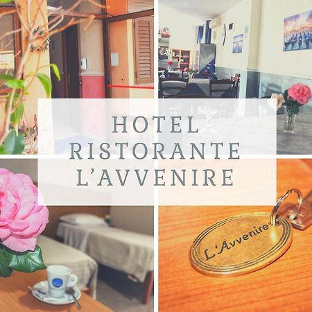 Hotel Ristorante L'Avvenire Gizzeria Luaran gambar