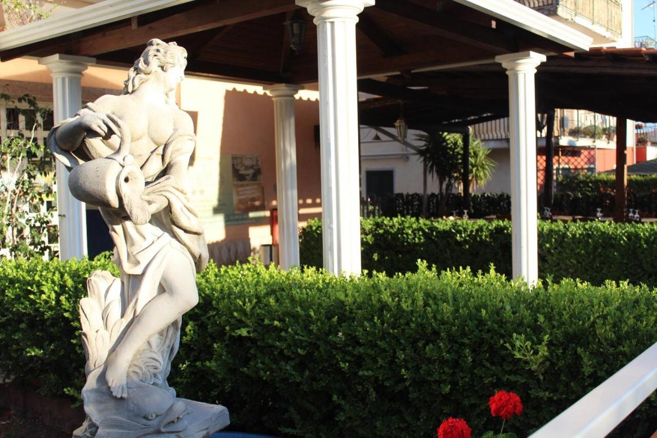 Hotel Ristorante L'Avvenire Gizzeria Luaran gambar
