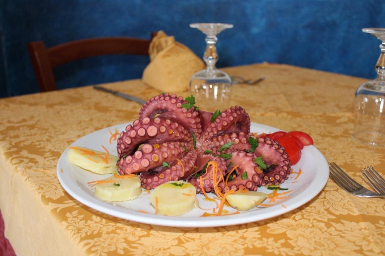 Hotel Ristorante L'Avvenire Gizzeria Luaran gambar