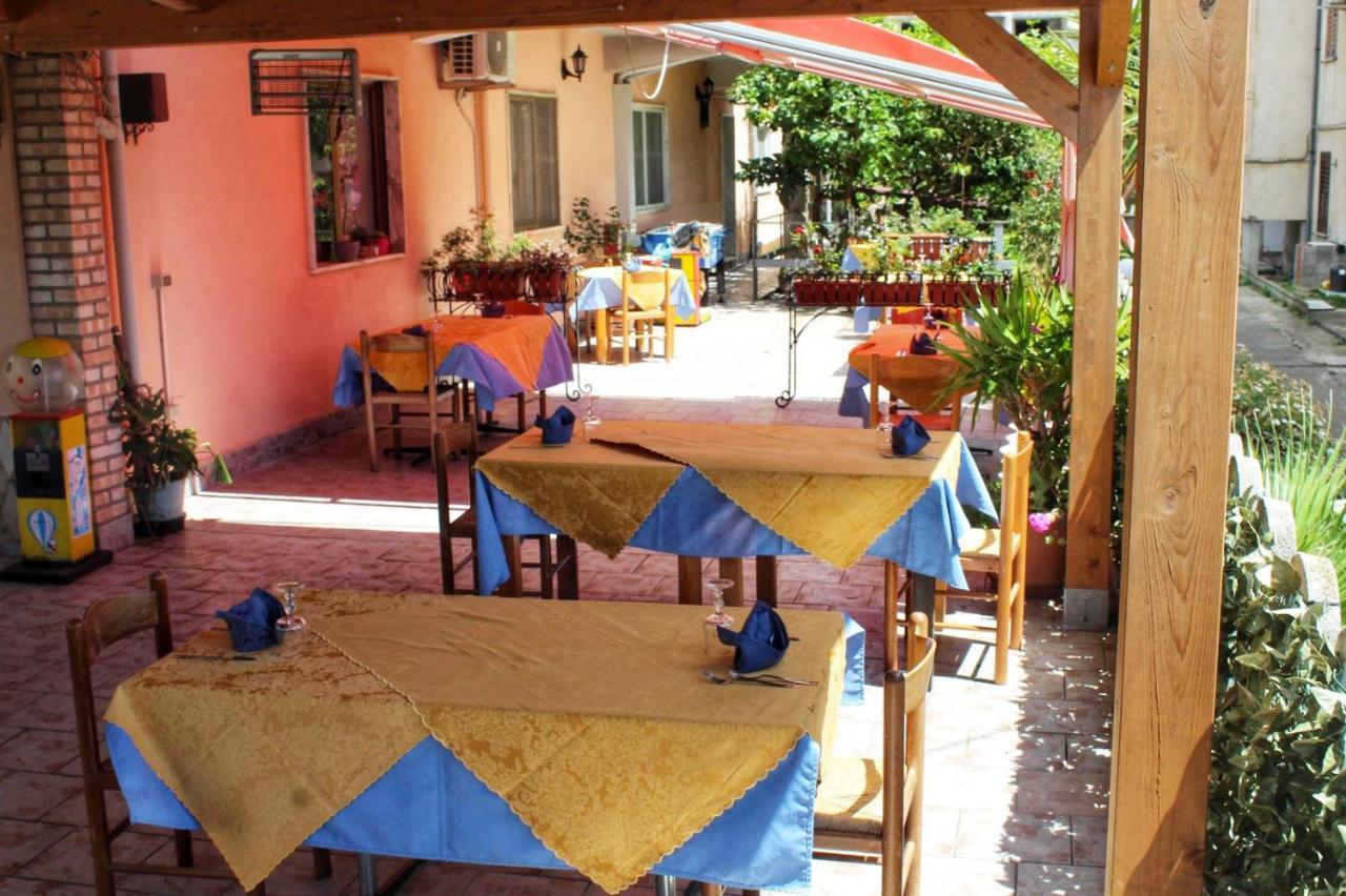 Hotel Ristorante L'Avvenire Gizzeria Luaran gambar